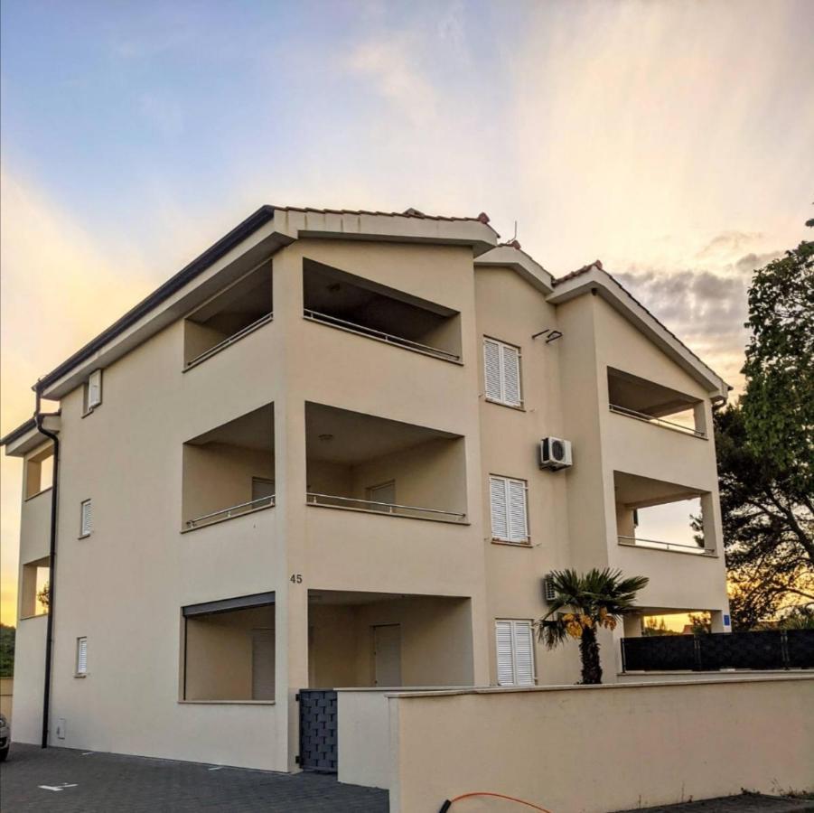 Apartment Iva Silo  Ngoại thất bức ảnh